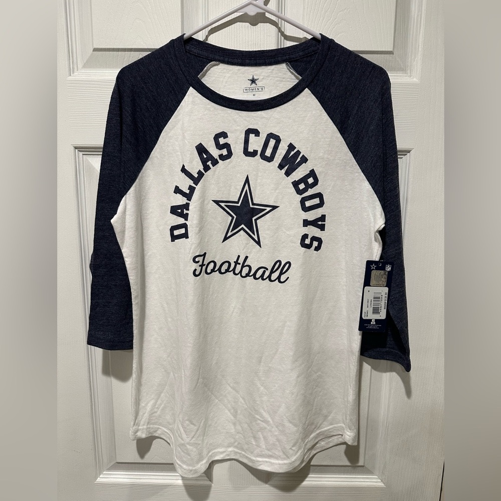 Dallas Cowboys Raglan 3/4 Sleeve Top, Womens Medium, NWT. Great gift! 🏈💙